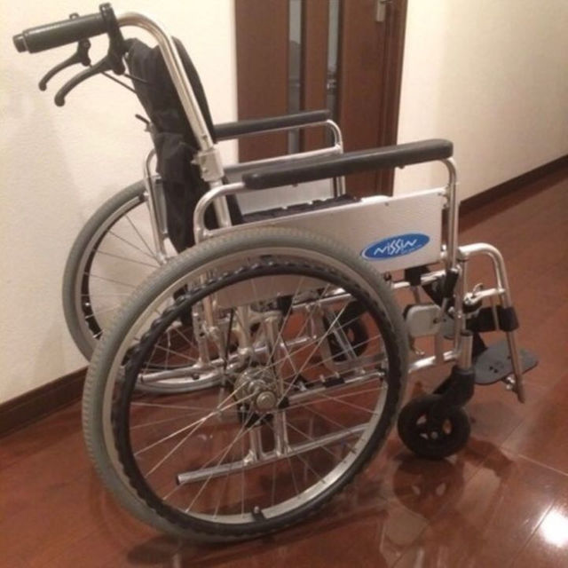瑠翔mama様専用 ニッシン 自走型 車椅子 その他のその他(その他)の商品写真