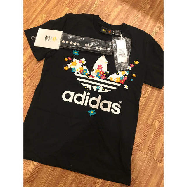 adidas(アディダス)の【限定】adidas Originals Tシャツ&ヘッドバンドセット メンズのトップス(Tシャツ/カットソー(半袖/袖なし))の商品写真