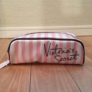 ヴィクトリアズシークレット(Victoria's Secret)のVICTORIA'S SECRET ビクトリアシークレット ポーチ ボーダー (ポーチ)