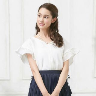 トッカ(TOCCA)の【美品】トッカ 白ブラウス(シャツ/ブラウス(長袖/七分))