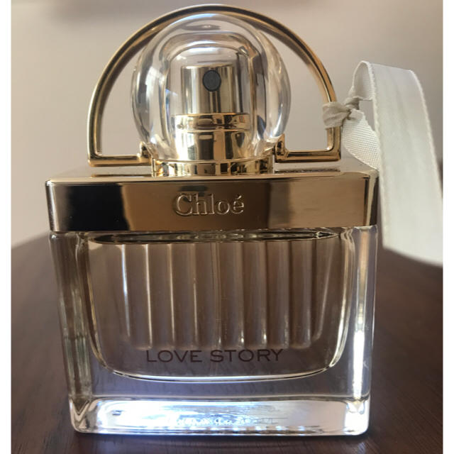 Chloe(クロエ)のクロエ♡香水 ラブストーリー オードパルファム 30ml コスメ/美容の香水(香水(女性用))の商品写真