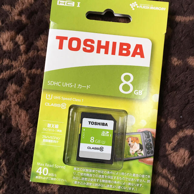 東芝(トウシバ)のSDカード8GB スマホ/家電/カメラのスマホ/家電/カメラ その他(その他)の商品写真
