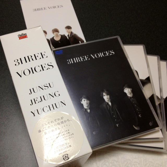 JYJ(ジェイワイジェイ)の送料込¥5000JYJ★4DVD-BOX エンタメ/ホビーのエンタメ その他(その他)の商品写真