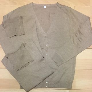 ユニクロ(UNIQLO)の【新品】ユニクロ☆ベージュカーディガン セット(アンサンブル)