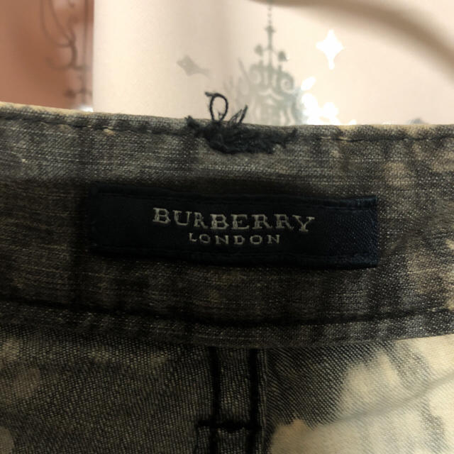 BURBERRY(バーバリー)のBURBERRY ブリーチ改 メンズのパンツ(デニム/ジーンズ)の商品写真