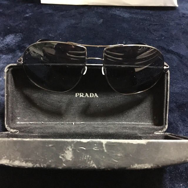 PRADA(プラダ)のプラダPRADAティアドロップサングラス メンズのファッション小物(サングラス/メガネ)の商品写真