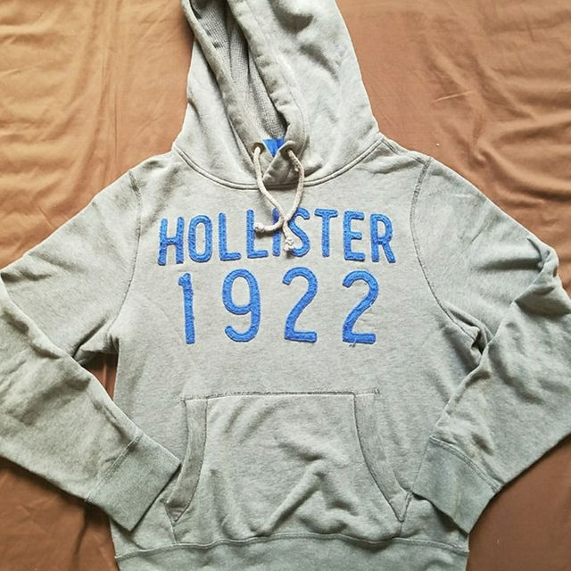 Hollister(ホリスター)のYuri様 専用 メンズのトップス(パーカー)の商品写真