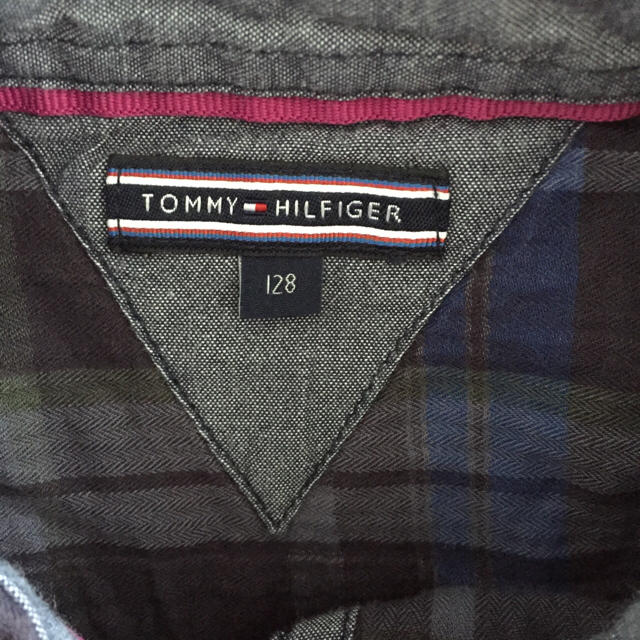 TOMMY HILFIGER(トミーヒルフィガー)のトミーヒルフィガー 120 トミーヒルフィガー 130 キッズ/ベビー/マタニティのキッズ服女の子用(90cm~)(ブラウス)の商品写真