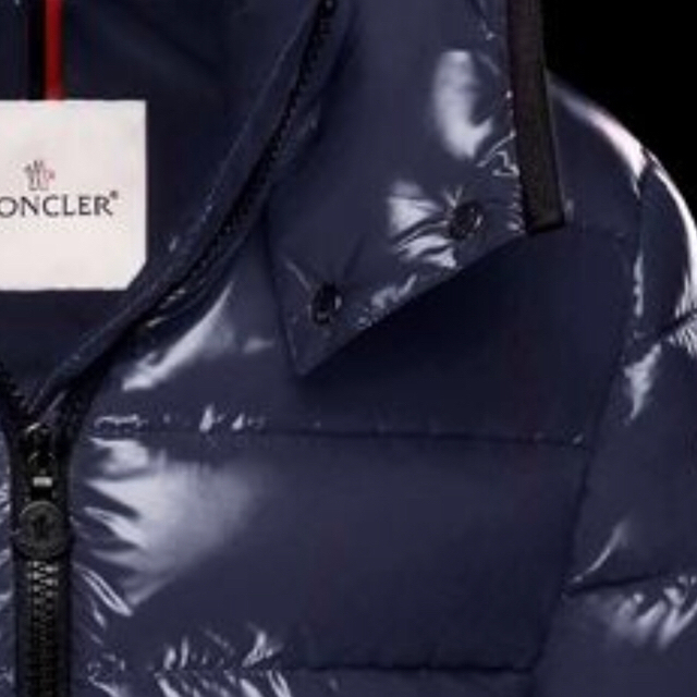 MONCLER(モンクレール)のモンクレール レディースのジャケット/アウター(ダウンコート)の商品写真