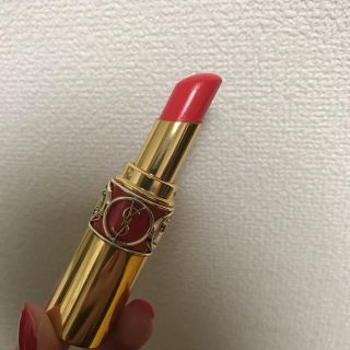 イヴサンローランボーテ(Yves Saint Laurent Beaute)のルージュヴォリュプテシャイン No.12(口紅)