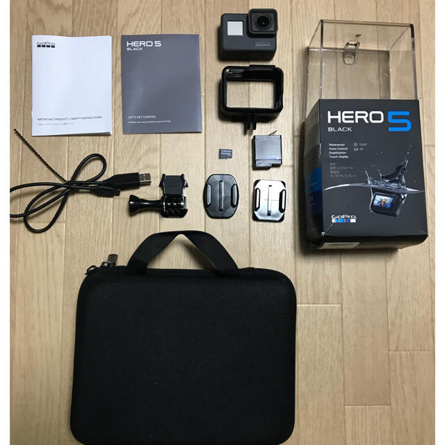 GoPro(ゴープロ)のGopro Hero5 BLACK CHDHX-501-JP おまけ有り スマホ/家電/カメラのカメラ(コンパクトデジタルカメラ)の商品写真