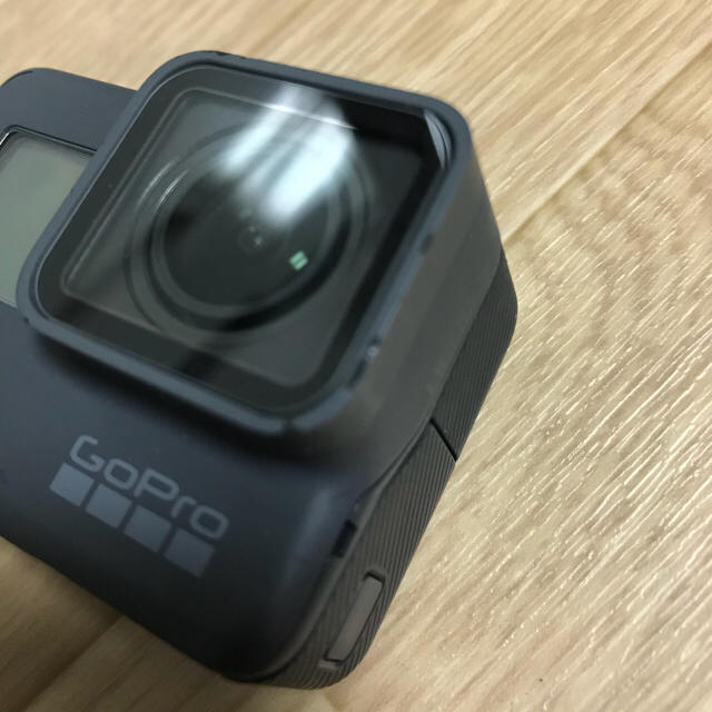 GoPro(ゴープロ)のGopro Hero5 BLACK CHDHX-501-JP おまけ有り スマホ/家電/カメラのカメラ(コンパクトデジタルカメラ)の商品写真