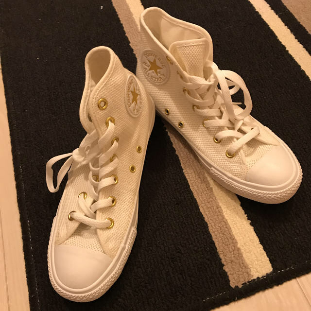 CONVERSE(コンバース)のコンバース ホワイト ゴールド レディースの靴/シューズ(スニーカー)の商品写真