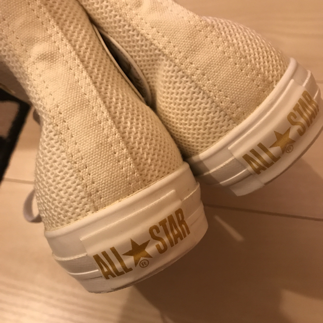 CONVERSE(コンバース)のコンバース ホワイト ゴールド レディースの靴/シューズ(スニーカー)の商品写真