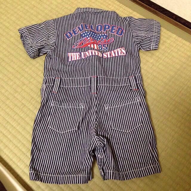 新品★デニムのつなぎ キッズ/ベビー/マタニティのキッズ服男の子用(90cm~)(その他)の商品写真