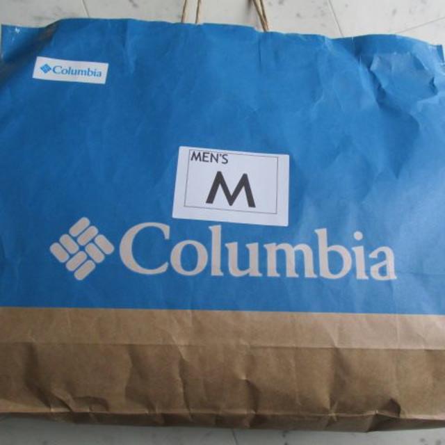 Columbia(コロンビア)のコロンビア　2018　福袋　Ｍサイズ　中綿ジャケット入り メンズのジャケット/アウター(ダウンジャケット)の商品写真