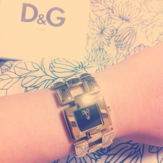 ドルチェアンドガッバーナ(DOLCE&GABBANA)の【D&G】ゴールド腕時計(腕時計)