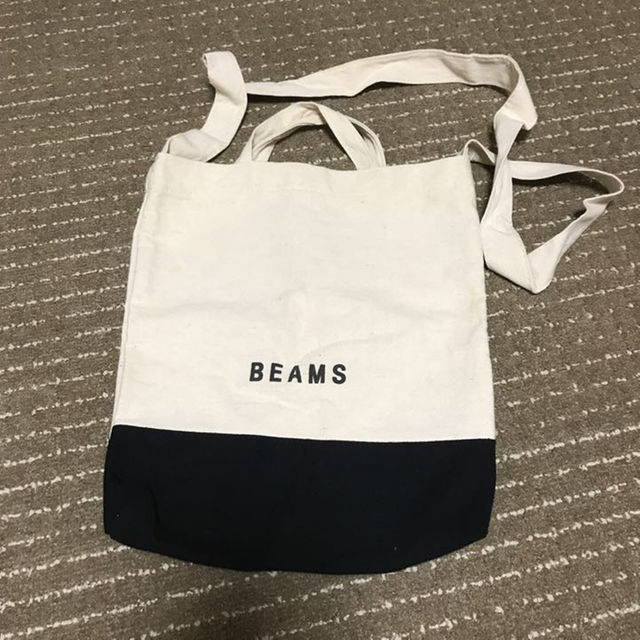 BEAMS(ビームス)の進撃の巨人 ショルダーバッグ メンズのバッグ(その他)の商品写真