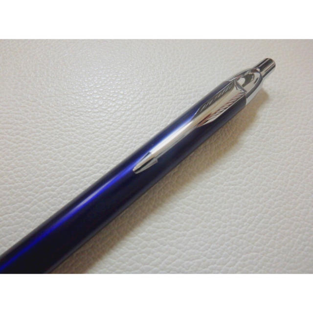 Parker(パーカー)のPARKER パーカー IM アイエム 青 ブルー ボールペン インテリア/住まい/日用品の文房具(ペン/マーカー)の商品写真