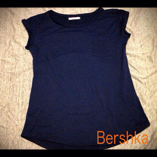 ベルシュカ(Bershka)のBershka ネイビー カットソー(Tシャツ(半袖/袖なし))
