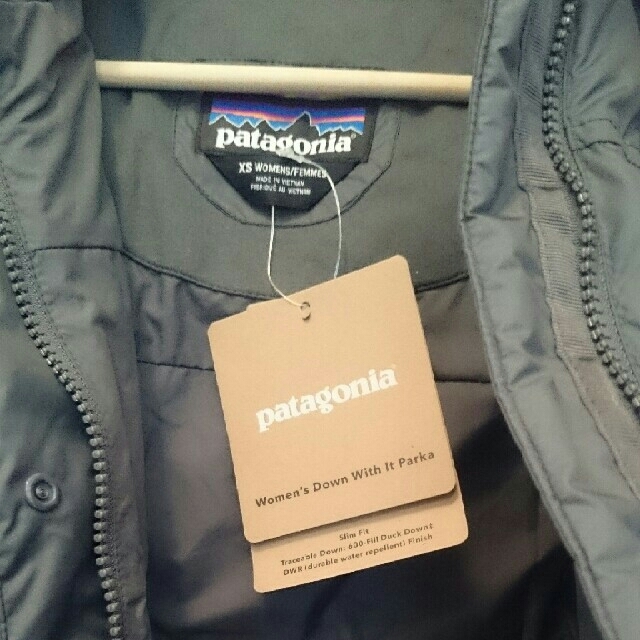 【2022正規激安】 ダウン パタゴニア 今期 新品 - patagonia ウィズ XS パーカ イット ダウンジャケット - www