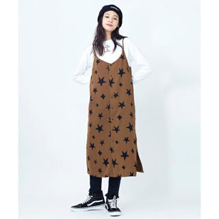 エックスガール(X-girl)のラブリさん着用 STARRY SLIP DRESS(ひざ丈ワンピース)