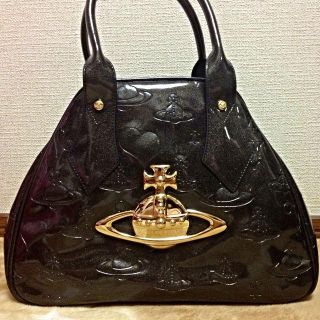 ヴィヴィアンウエストウッド(Vivienne Westwood)のヴィヴィアン エナメルハンドバッグ(ハンドバッグ)