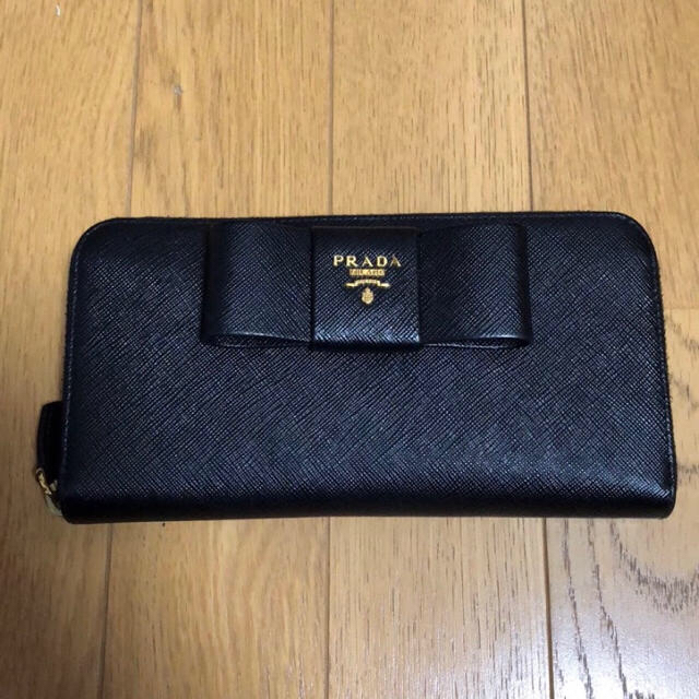 PRADA(プラダ)のPRADA Saffiano サフィアーノ リボン 長財布 レディースのファッション小物(財布)の商品写真