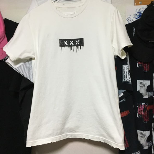 【最終値下げ】xxx Tシャツ