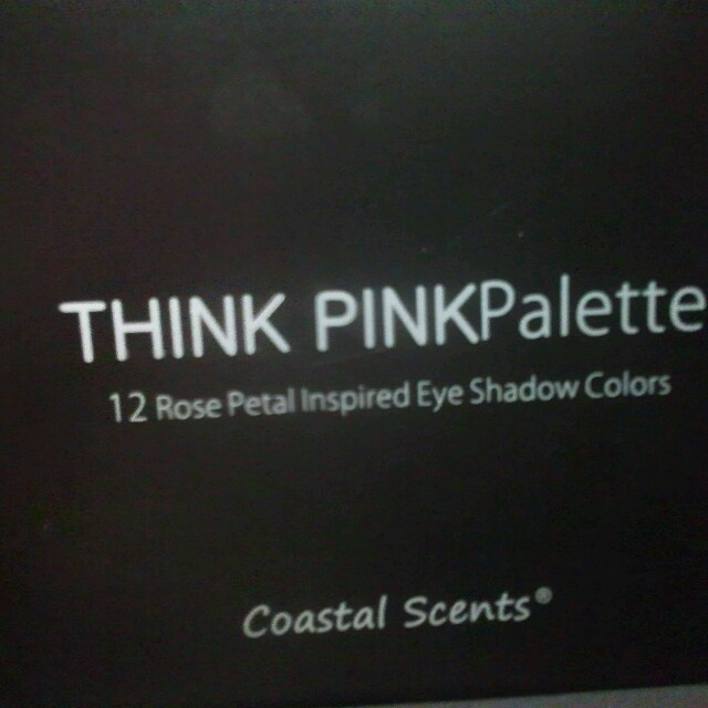 Coastal Scents(コースタルセンツ)の12色TINK PINKﾊﾟﾚｯﾄ コスメ/美容のベースメイク/化粧品(その他)の商品写真