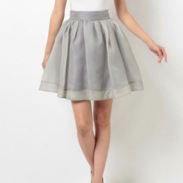 SNIDEL(スナイデル)のスナイデル オーガンジー グレー スカート レディースのスカート(ひざ丈スカート)の商品写真