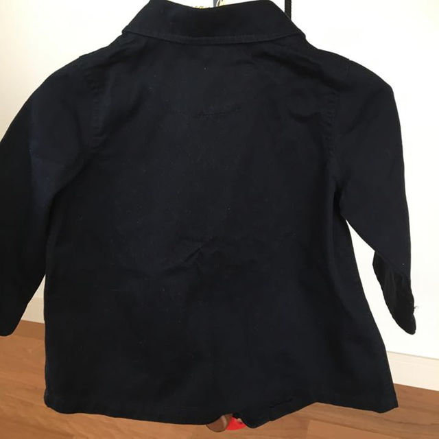 MUJI (無印良品)(ムジルシリョウヒン)のiwashi 様専用無印良品 ジャケット 100 キッズ/ベビー/マタニティのキッズ服男の子用(90cm~)(Tシャツ/カットソー)の商品写真