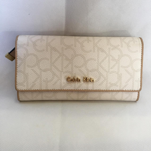 Calvin Klein(カルバンクライン)のカルバンクライン 長財布 美品 白 メンズのファッション小物(長財布)の商品写真