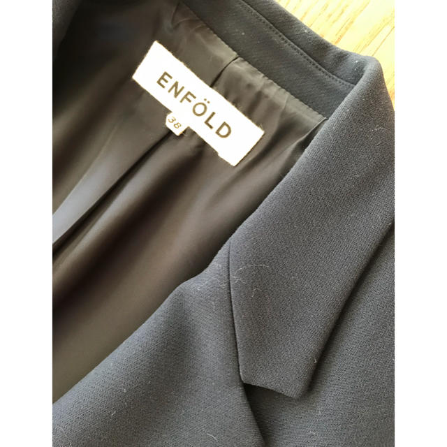 ENFOLD(エンフォルド)のENFOLD 美品 ネイビー ジャケット レディースのジャケット/アウター(テーラードジャケット)の商品写真