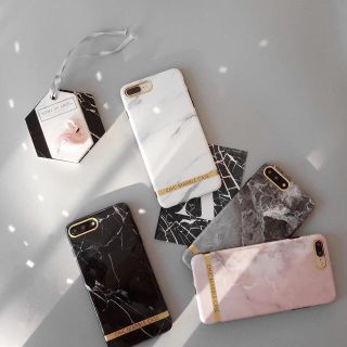 ピンク色のiPhone6/6s plusケース新品未開封(iPhoneケース)