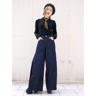 エモダ(EMODA)のエモダ♡SIDE IN TUCK ワイドデニム新品未使用(デニム/ジーンズ)