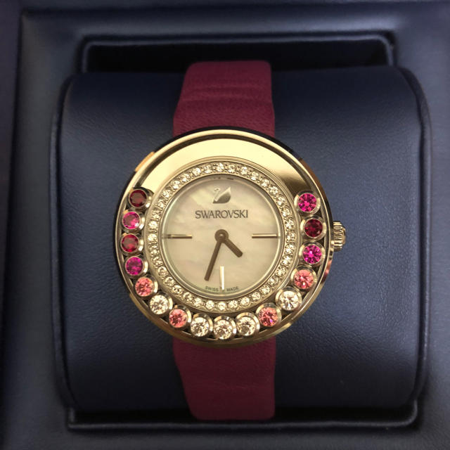 一番の SWAROVSKI - 美品 スワロフスキー 腕時計 腕時計