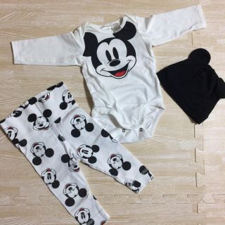 エイチアンドエム(H&M)のジョージ♡様専用商品 ミッキー&プーさんのボディスーツセット(肌着/下着)