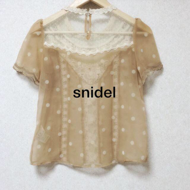 SNIDEL(スナイデル)のsnidel/ドットレースTOPS レディースのトップス(シャツ/ブラウス(半袖/袖なし))の商品写真