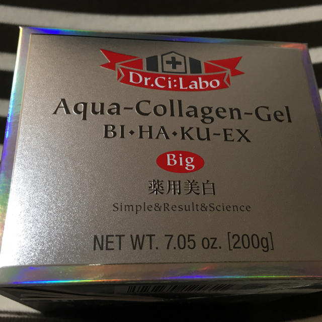 Dr.Ci Labo(ドクターシーラボ)の【新品、届きたて】ドクターシーラボ アクアコラーゲンゲル美白 200g コスメ/美容のスキンケア/基礎化粧品(オールインワン化粧品)の商品写真