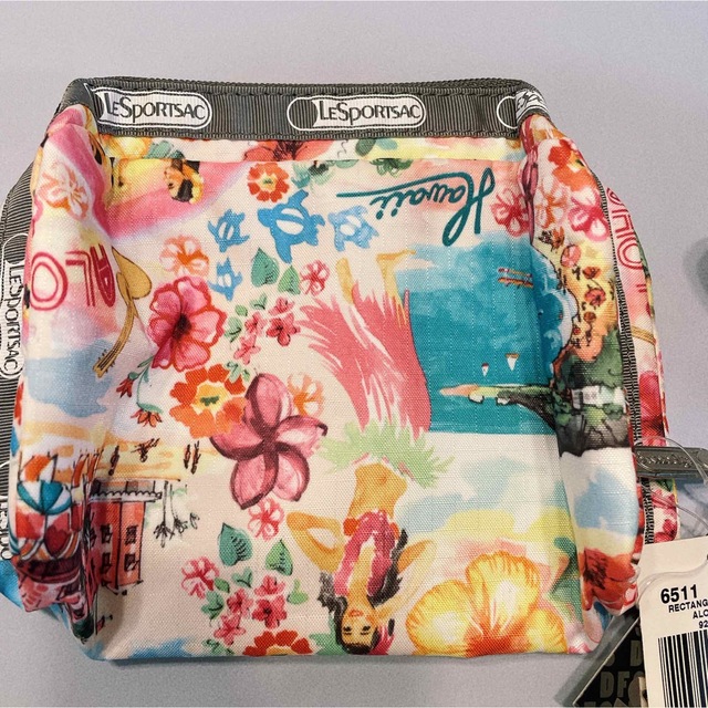 LeSportsac(レスポートサック)の【入手困難】レスポートサック ハワイ限定ポーチ【新品未使用】 レディースのバッグ(ボディバッグ/ウエストポーチ)の商品写真