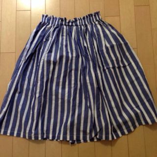 ダブルクローゼット(w closet)のw closet＊スカート(ひざ丈スカート)