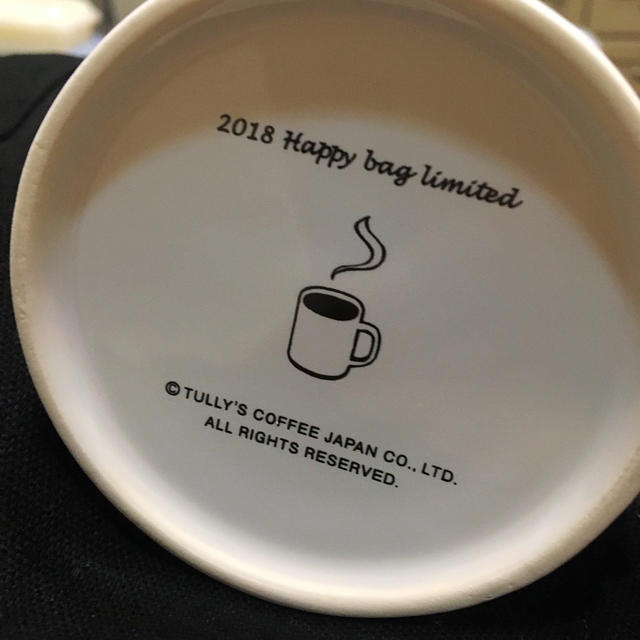 TULLY'S COFFEE(タリーズコーヒー)のタリーズ マグカップ2018 インテリア/住まい/日用品のキッチン/食器(グラス/カップ)の商品写真