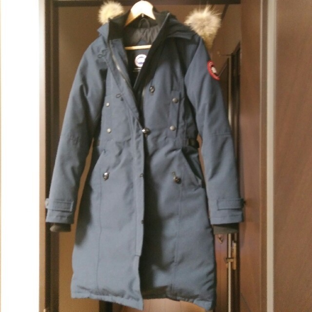 CANADA GOOSE(カナダグース)の綺麗❗カナダグ-ス　ケンジントン美品 レディースのジャケット/アウター(ダウンジャケット)の商品写真