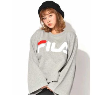 フィラ(FILA)のFILA ワイドスリーブスエット(トレーナー/スウェット)