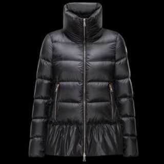 モンクレール(MONCLER)の⭕️マハロ☆様専用⭕️土日価格モンクレールannt(ダウンジャケット)