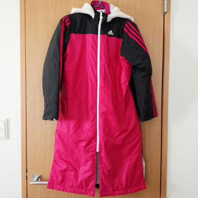 adidas(アディダス)の値下げ🆖ベンチコート☆150cm☆adidas キッズ/ベビー/マタニティのキッズ服女の子用(90cm~)(ジャケット/上着)の商品写真