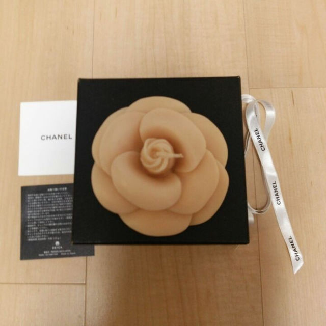 CHANEL カメリア　専用BOX付き