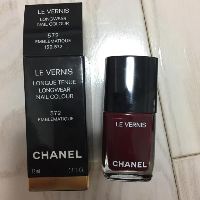 CHANEL(シャネル)のシャネル マニュキア ネイル 572 コスメ/美容のネイル(マニキュア)の商品写真