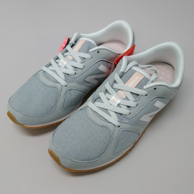 New Balance(ニューバランス)の【新品】new balance（ニューバランス）ウォーキングシューズ 23.5 スポーツ/アウトドアのランニング(シューズ)の商品写真